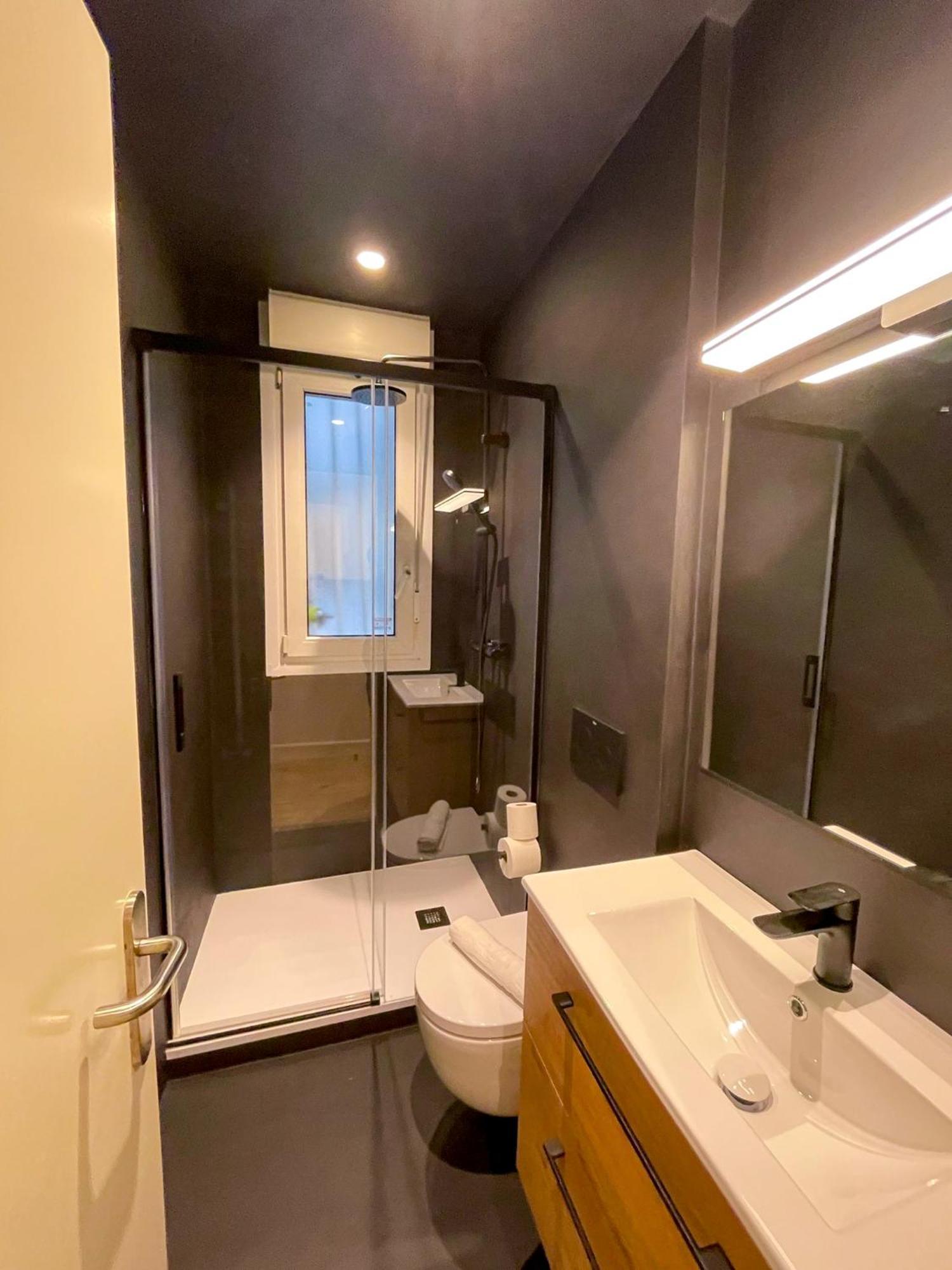Apartmán Vivienda Turistica En Bilbao La Vieja Con Wifi Y Parking Exteriér fotografie